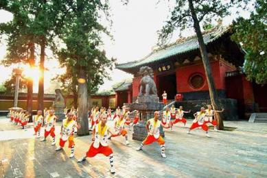 <洛陽一日游> 少林寺 三皇寨（含接送）